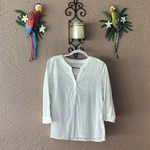 Liz Claiborne blouse, white see-through button front 100% cotton size Large🦋